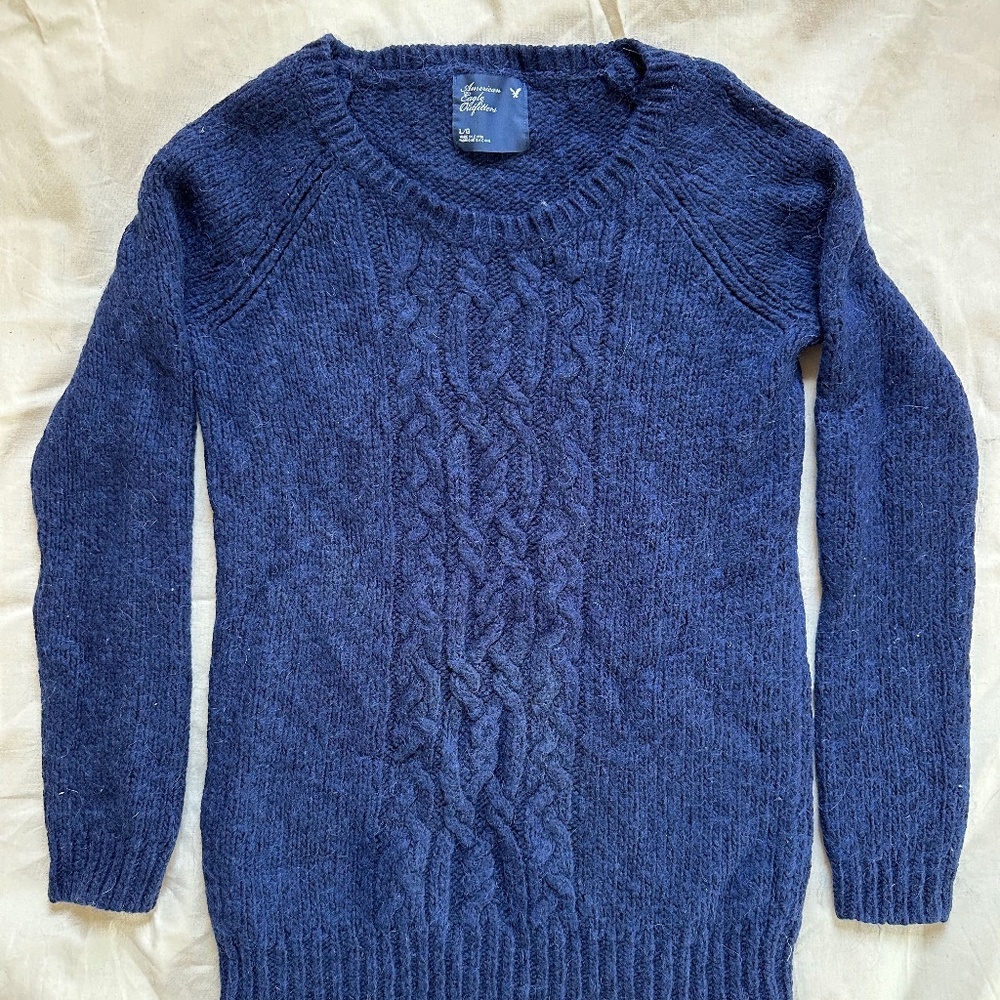 American Eagle Pullover Sweater Chunky Cable Knit Navy Blue Crew Neck Large